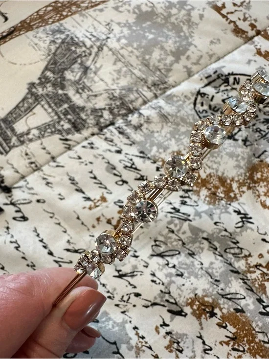 NWT! Lulu's White and Gold Pearl-Trim and Crystal Headbands - Picture 6 of 9